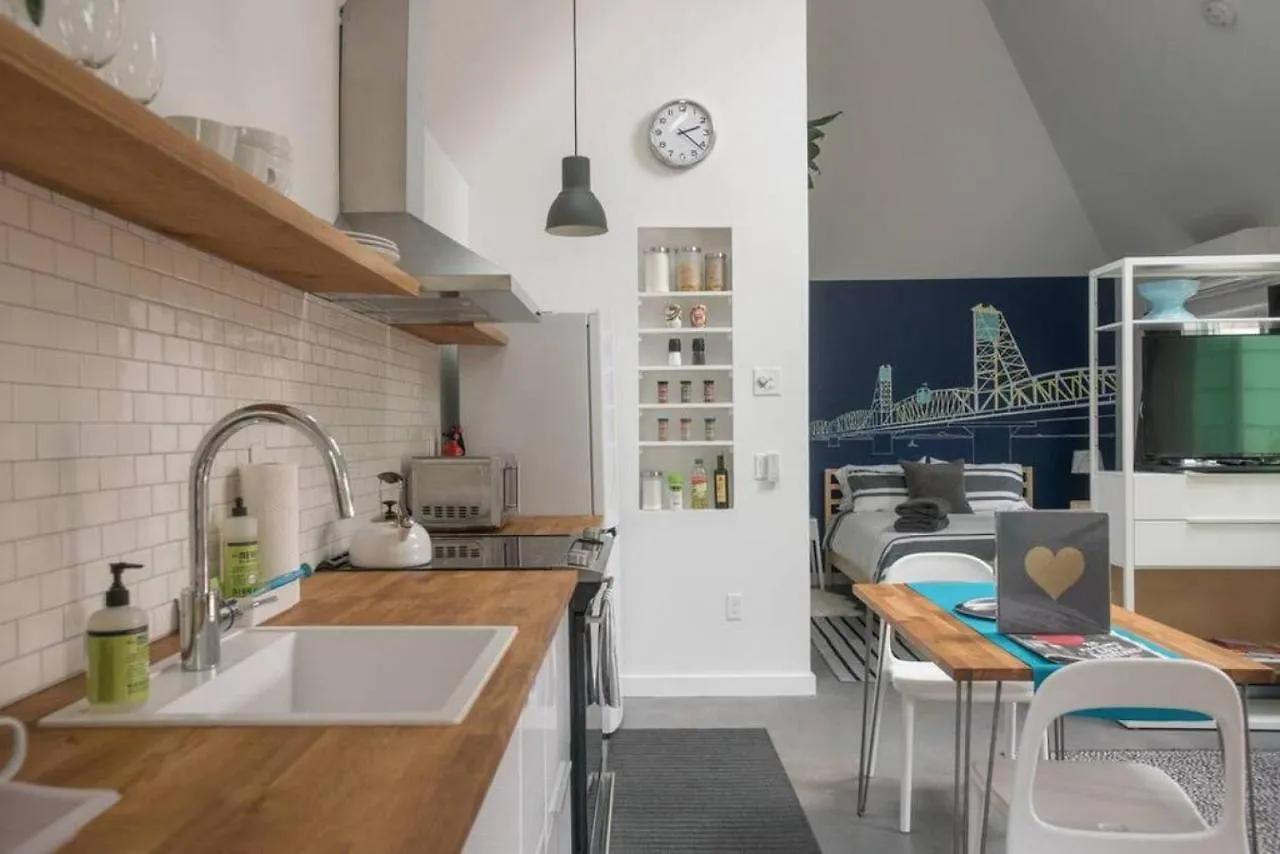 The Hawthorne Hideaway Villa Portland 0*,  ABD